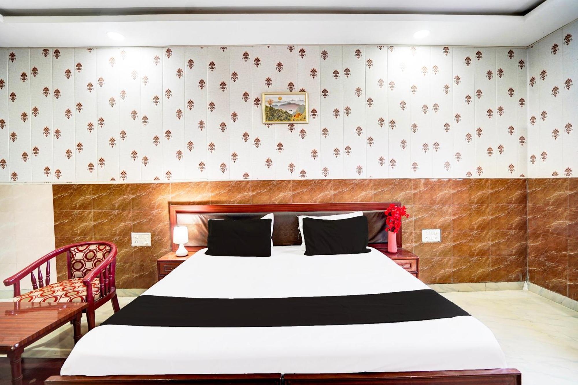 Hotel O Nova Resorts & Luxury Farm Raebareli Eksteriør bilde