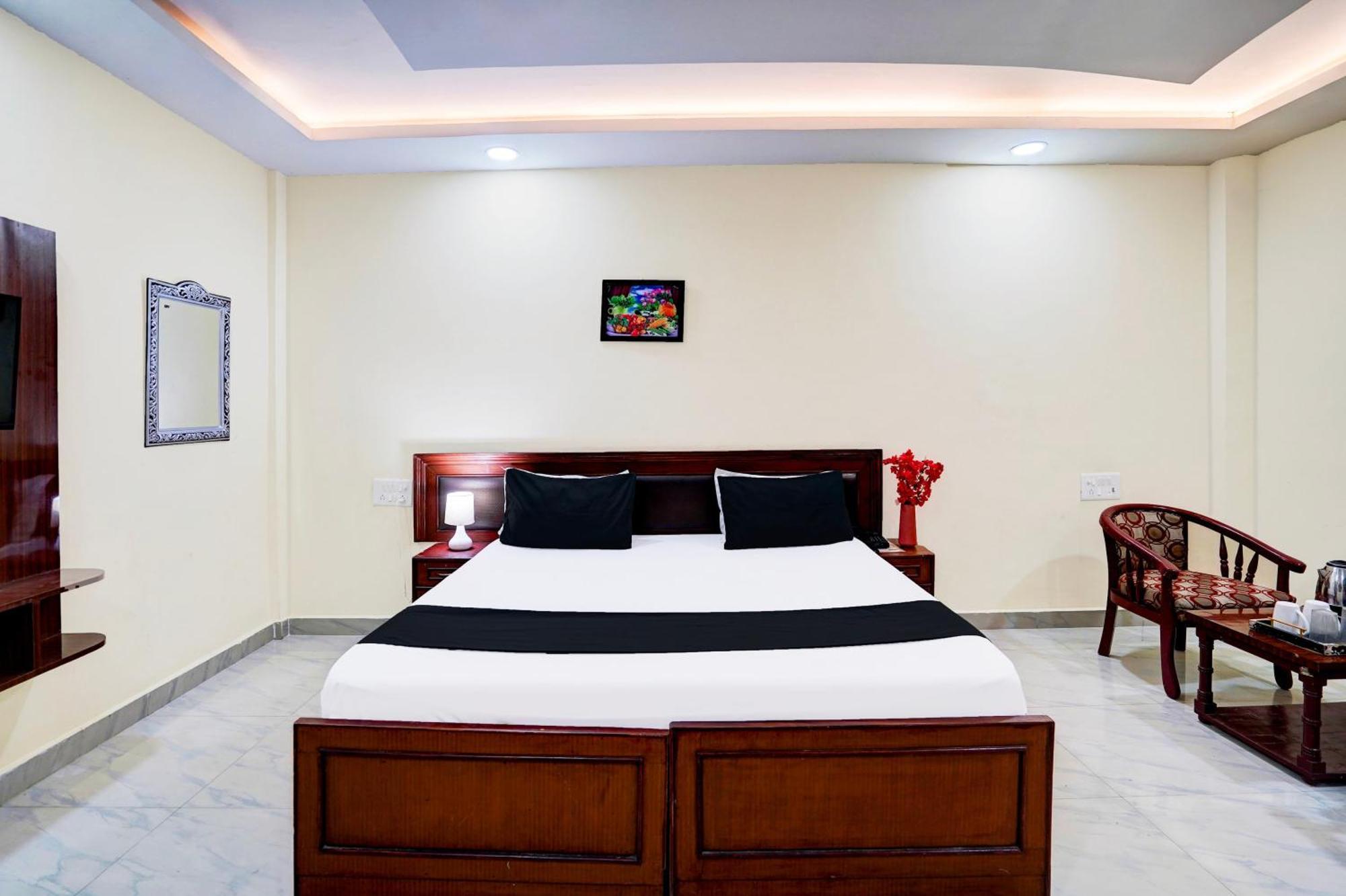 Hotel O Nova Resorts & Luxury Farm Raebareli Eksteriør bilde